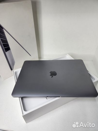 Macbook pro 13 8/128gb 100 аккум,комплект