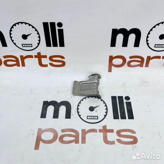 Кронштейн Audi Q8 2019