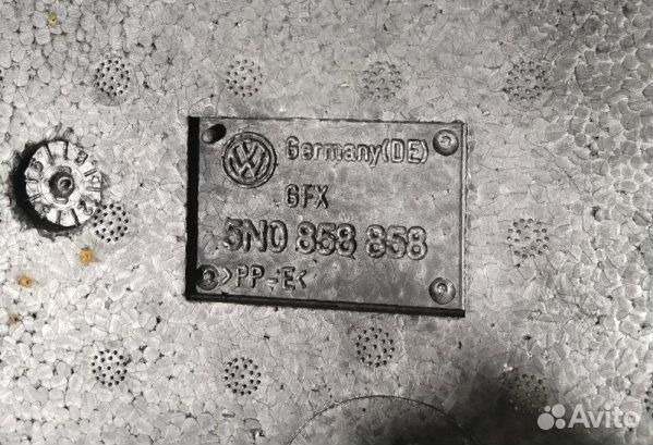 Ящик для инструментов Volkswagen Tiguan 2008-2011