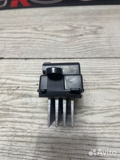 Реостат печки Ford Explorer U502 2013