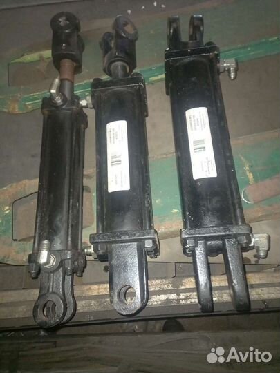 Цилиндр гидравлический бу