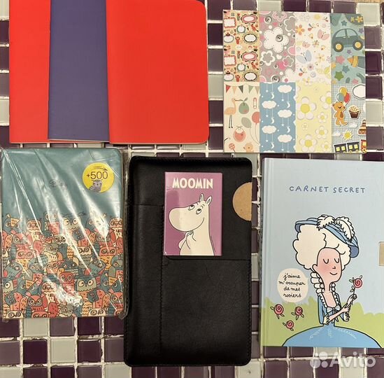 Канцелярские товары, ежедневники