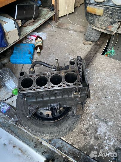 Двигатель 2106 2103