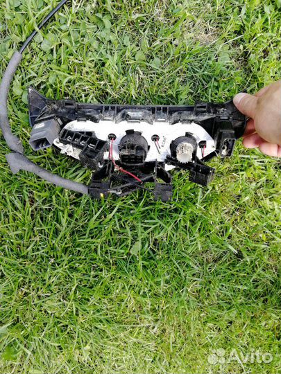 Блок управления печкой Шевроле Авео Т 250