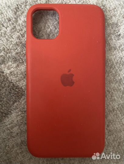 Чехол на iPhone 11