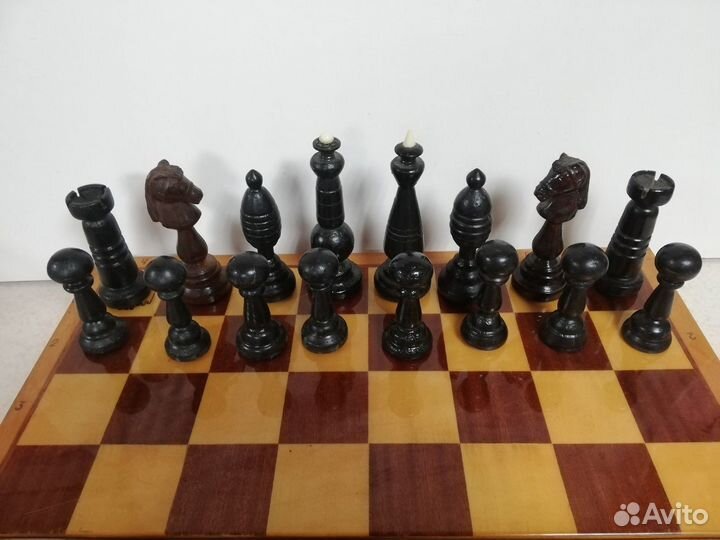 Шахматы Большие резные шахматные фигуры