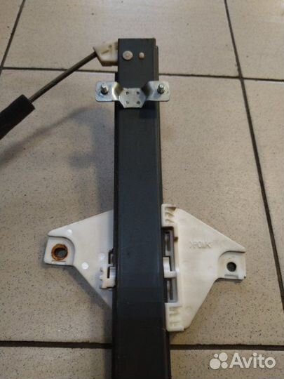 Стеклоподъемник передний левый Opel Antara Z24SED