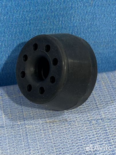 Кронштейн крепление Опора радиатора Renault symbol