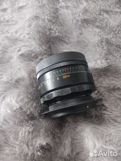 Объектив Helios-44-2