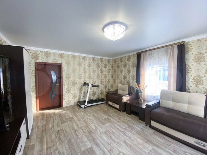 Дом 145 м² на участке 6 сот.