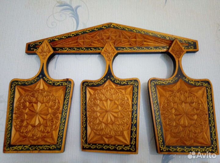 Доска кухонная, резная