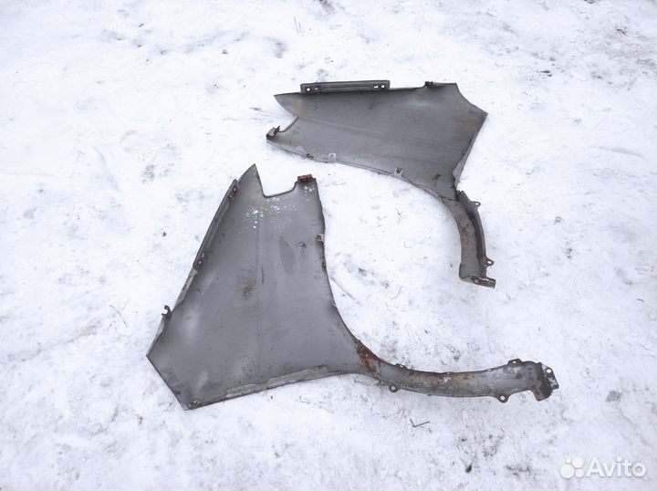 Крыло Mazda Bongo Friendee S05B52110C SGL5