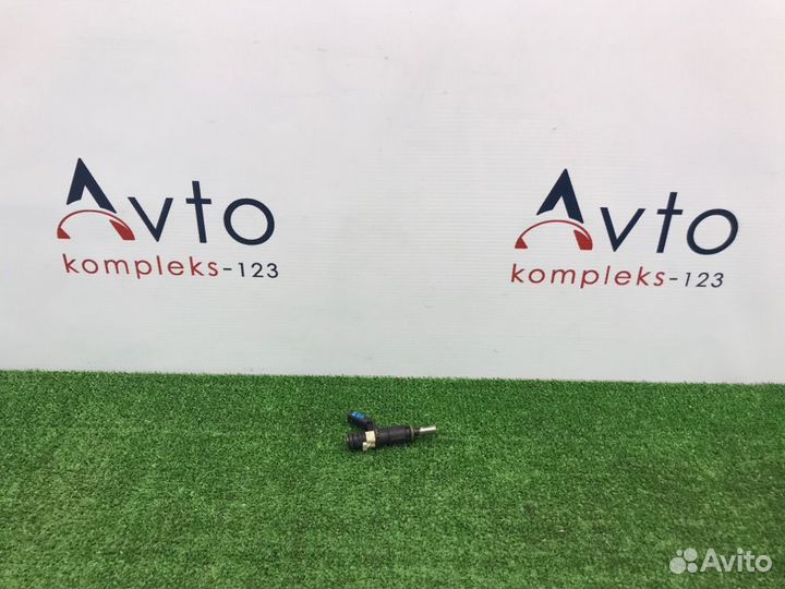 Форсунка инжекторная Mercedes-Benz E-280 W211