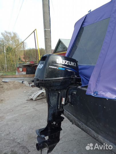 Продам лодку с мотором на ходу