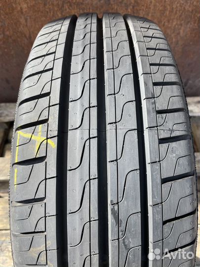 Pirelli Carrier 225/70 R15C