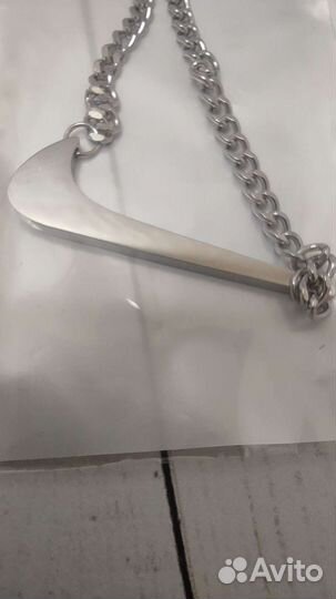 Медальон подвеска Nike металл