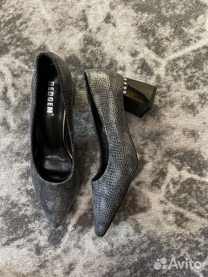 Одежда женская 40-42-44