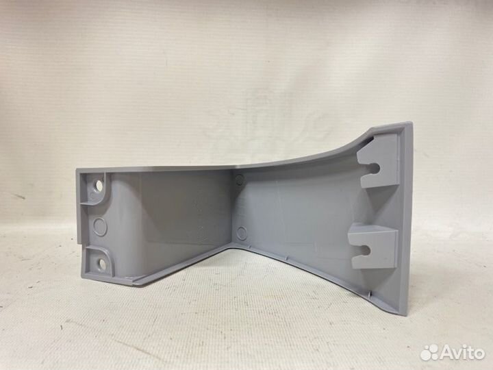 Молдинг фонаря заднего SsangYong Kyron 2