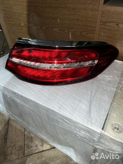 Фара задняя правая для Mercedes glc
