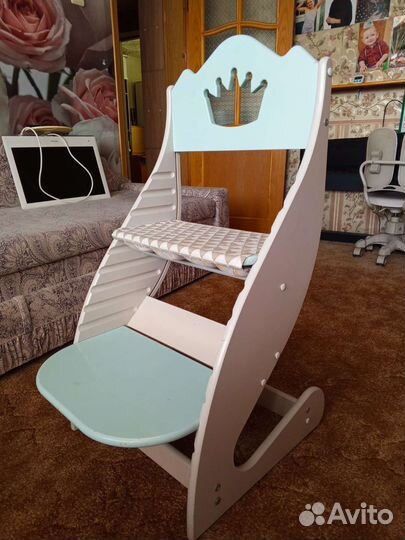 Детский растущий стул