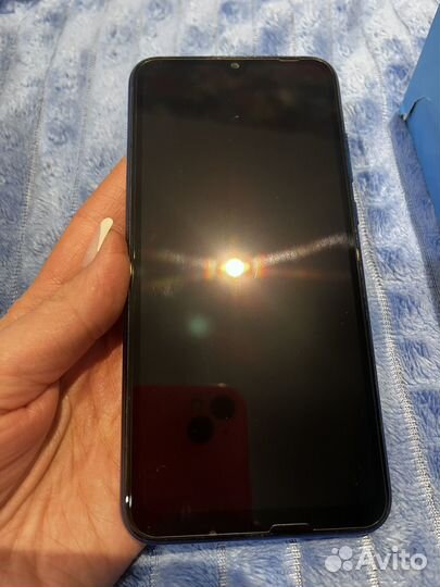 HONOR 20e, 4/64 ГБ