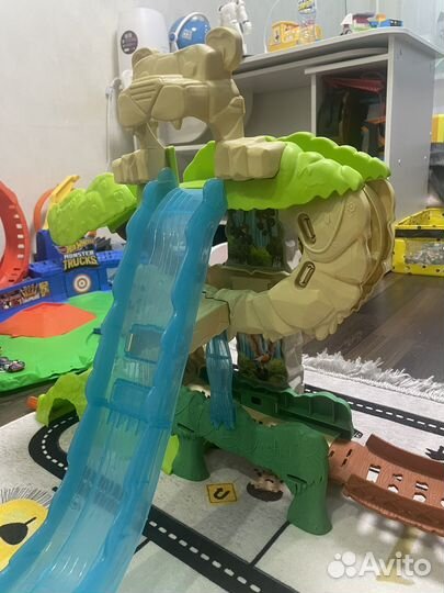 Вспыш и чудо машинки