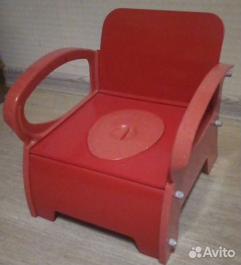 СССР. Столик для кормления. Горшок