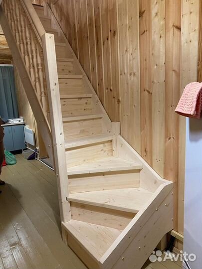 Деревянные лестницы с монтажом под ключ