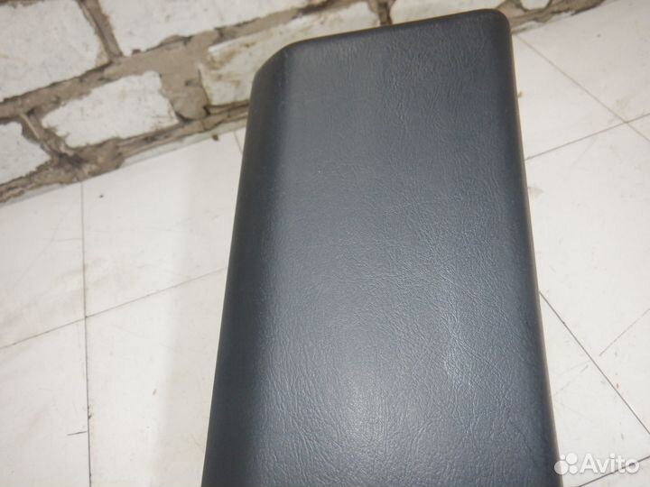 Обшивка стойки средней Galant Aspire Legnum