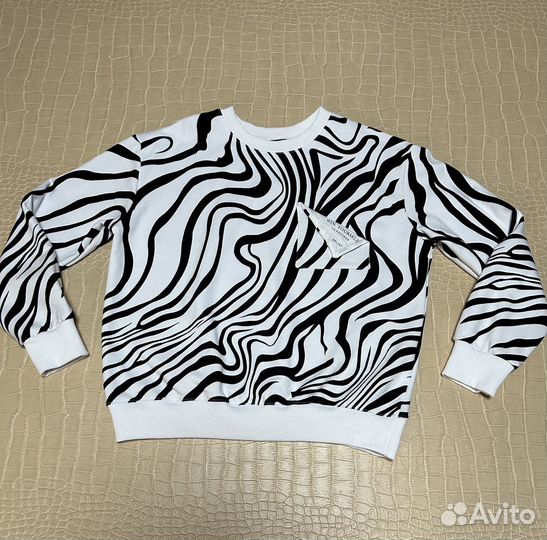 Свитшот INC женский