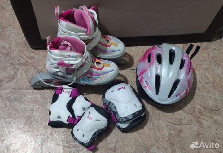 Комплект роликовых коньков