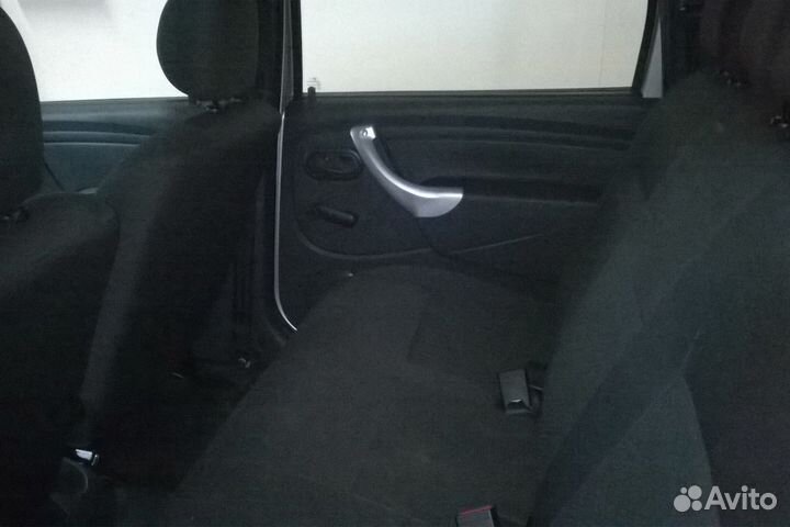 Ручки задних дверей Ларгус Кросс, серебристые