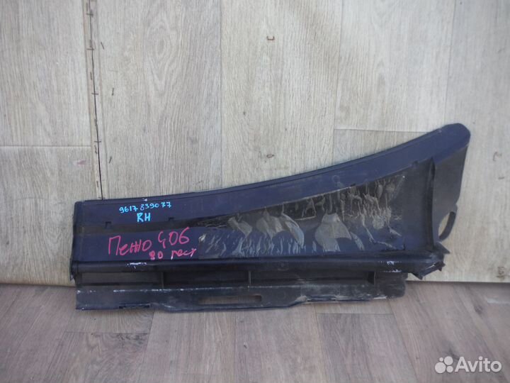 Жабо накладка ветрового стекла правая peugeot 406