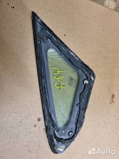 Стекло кузовное глухое правое Opel Astra J GTC