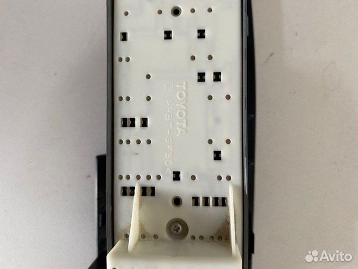 Блок управления стеклами (в сборе) левый Toyota