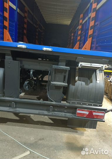 Полуприцеп бортовой ТЗА 588521-02410, 2024