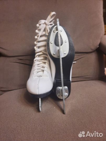 Коньки детские