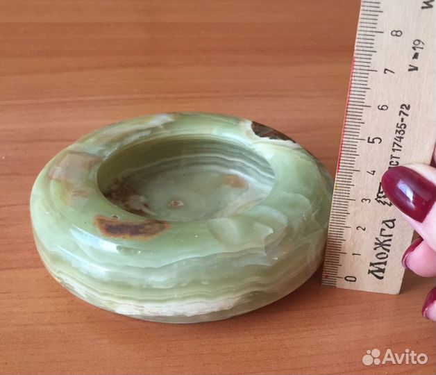 Пепельница из оникса