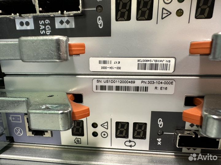 EMC2 SAE 25-Bay SAS 2.5