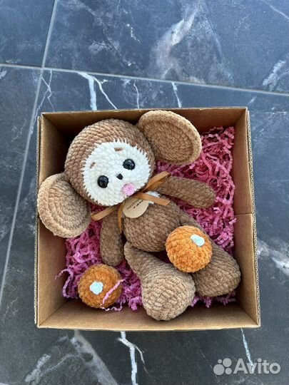 Чебурашка в подарочной упаковке. Ручная работа