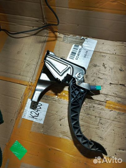 Педаль сцепления LADA Vesta Cross