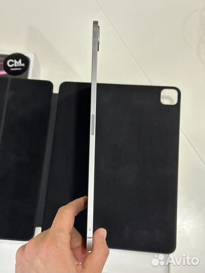 iPad Pro 12.9 256gb m2 2022 WiFi + Cellular