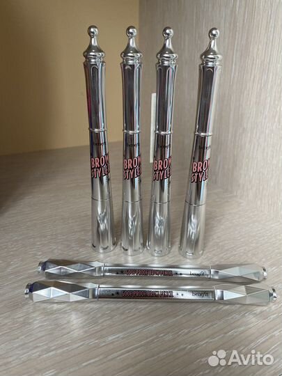 Benefit в ассортименте