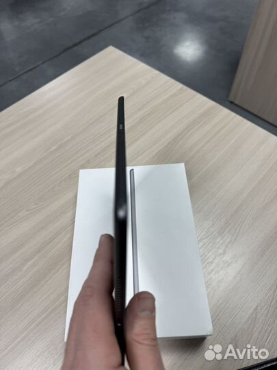 iPad (8-го поколения) Wi-Fi + Cellular 128 гб