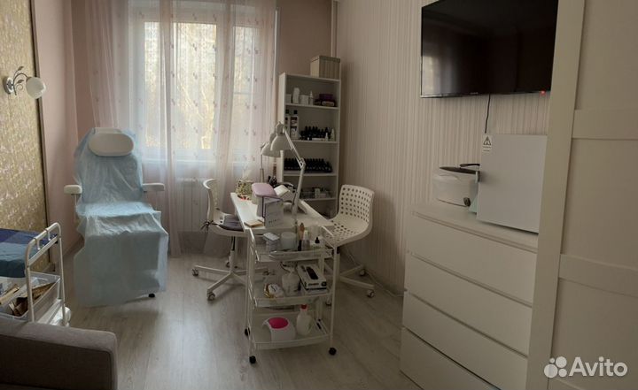 Мастер ногтевого сервиса