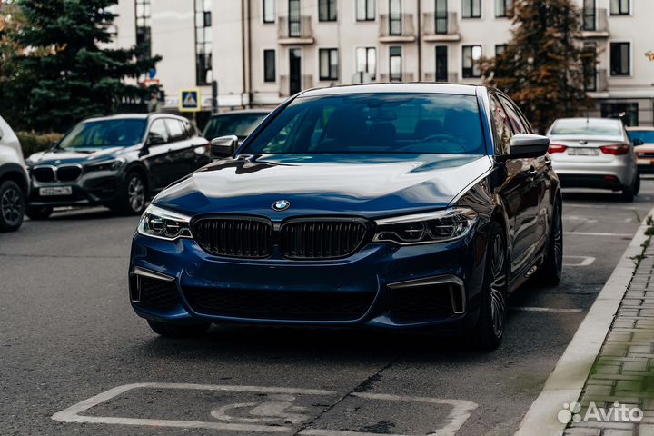 Аренда автомобиля BMW 530 без водителя