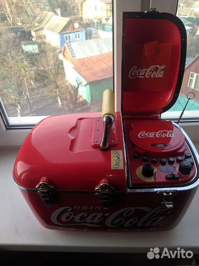 Холодильник Coca Cola- Cd player, radio