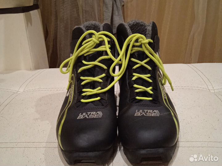 Лыжные ботинки 43 размер бу