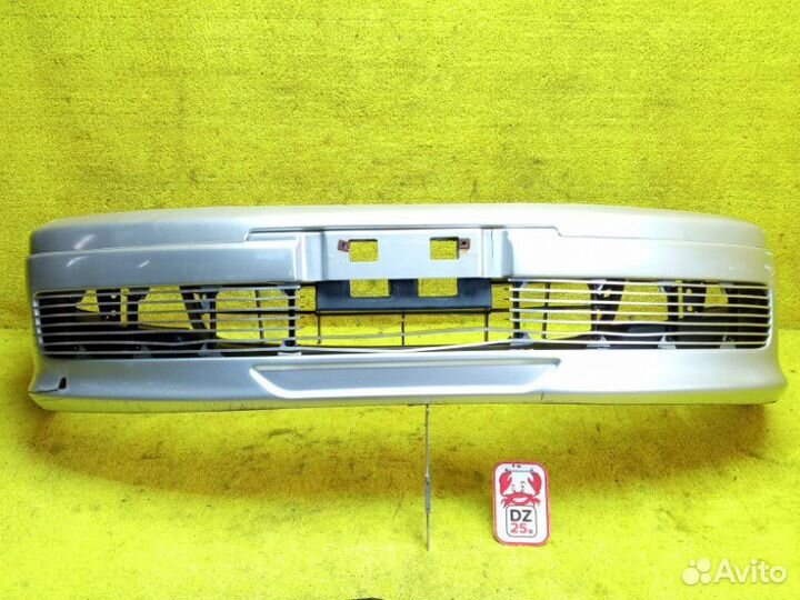 Бампер передний Toyota Ipsum