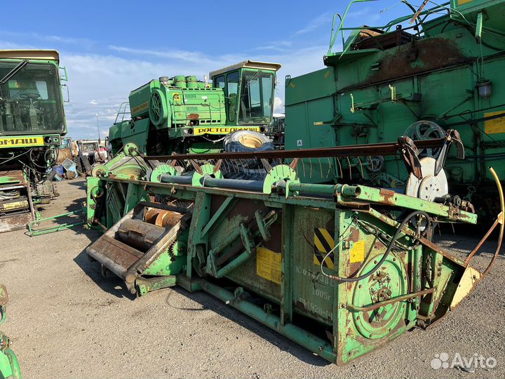 Жатка ростсельмаш дон 1500б 6 м